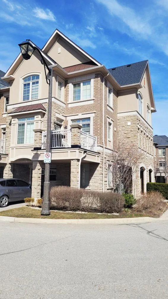 Front of Unit 47, 2435 Greenwich Drive S