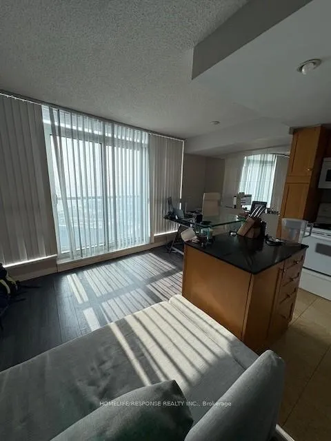 Photo 5 of Unit 1709, 208 Queens Quay, Toronto, Waterfront Communities — HOMEH