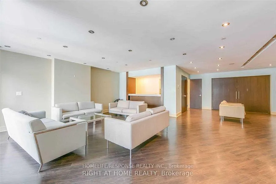 Photo 14 of Unit 1709, 208 Queens Quay, Toronto, Waterfront Communities — HOMEH