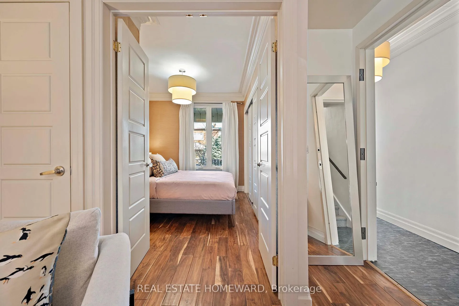 Photo 10 of 142 Bellwoods Avenue, Toronto, Trinity-Bellwoods — HOMEH