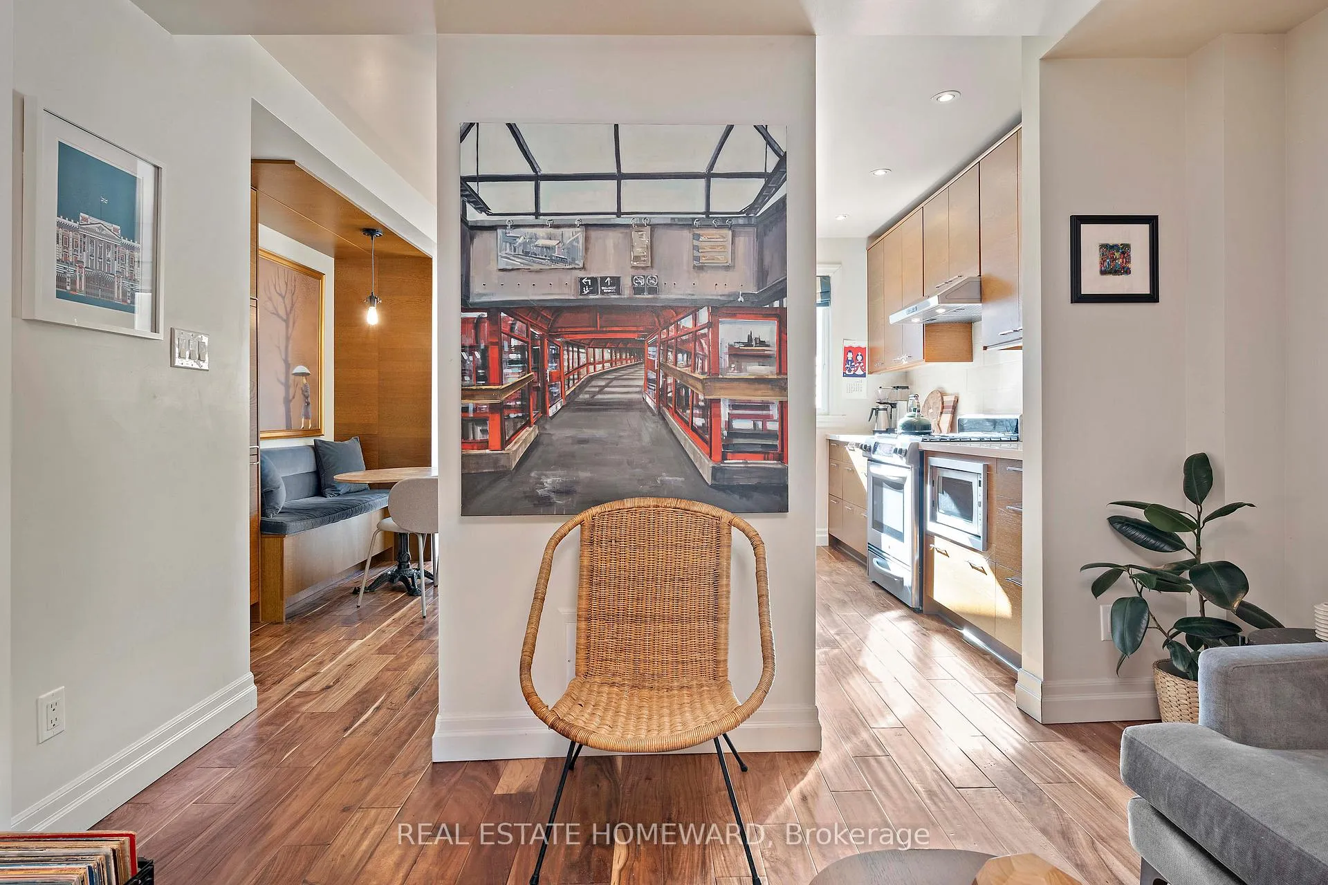 Photo 13 of 142 Bellwoods Avenue, Toronto, Trinity-Bellwoods — HOMEH