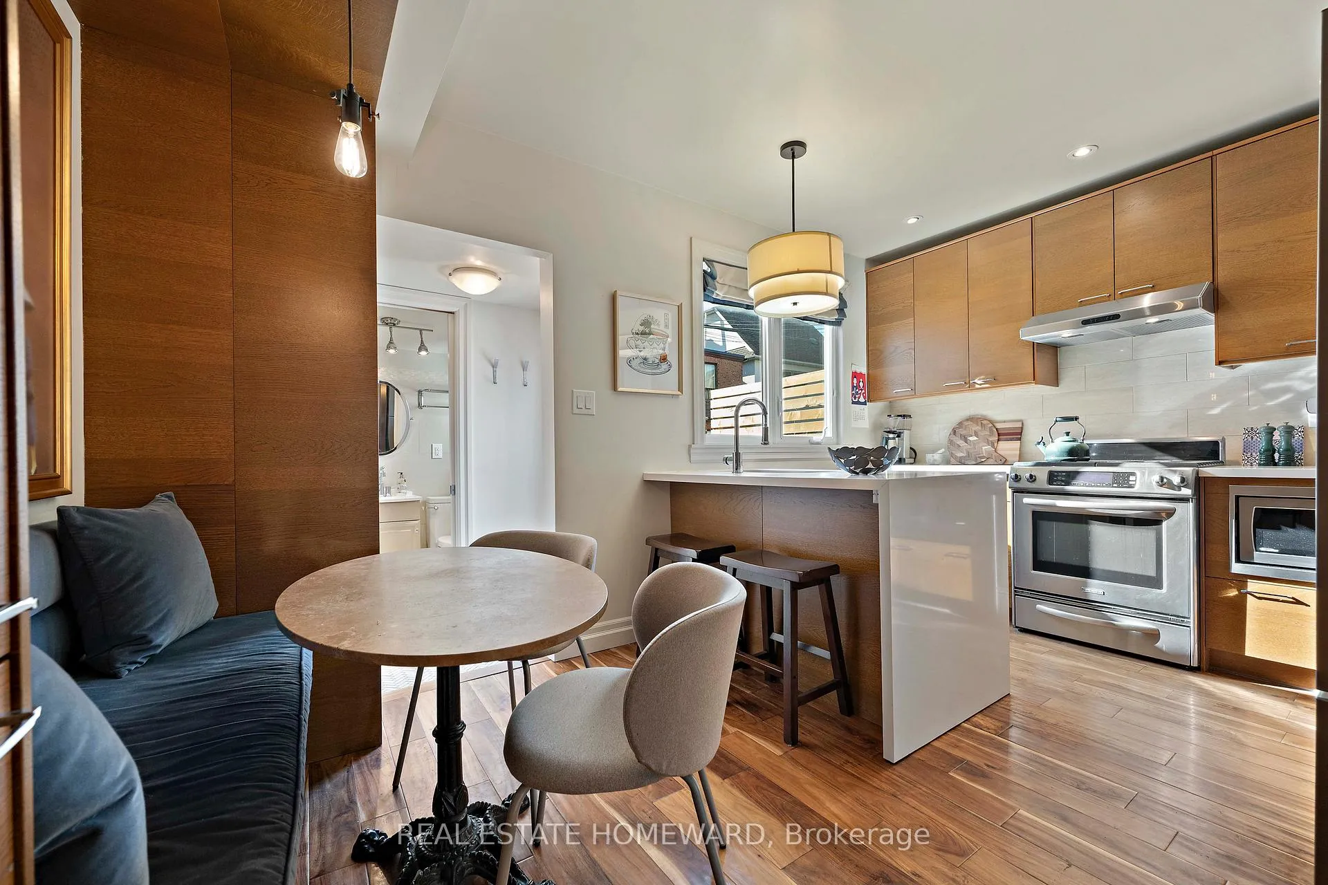 Photo 14 of 142 Bellwoods Avenue, Toronto, Trinity-Bellwoods — HOMEH