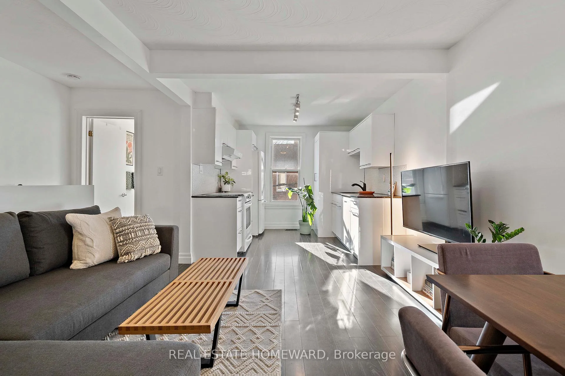 Photo 32 of 142 Bellwoods Avenue, Toronto, Trinity-Bellwoods — HOMEH
