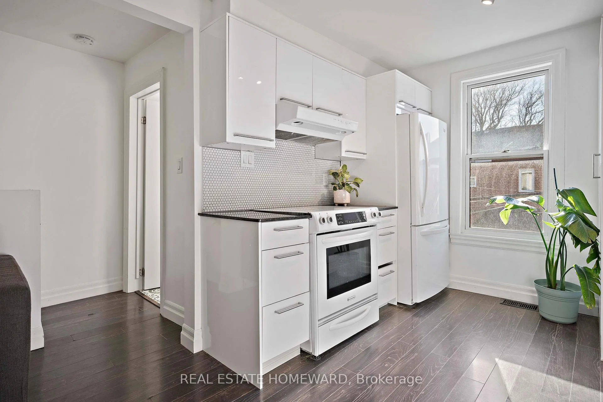 Photo 36 of 142 Bellwoods Avenue, Toronto, Trinity-Bellwoods — HOMEH