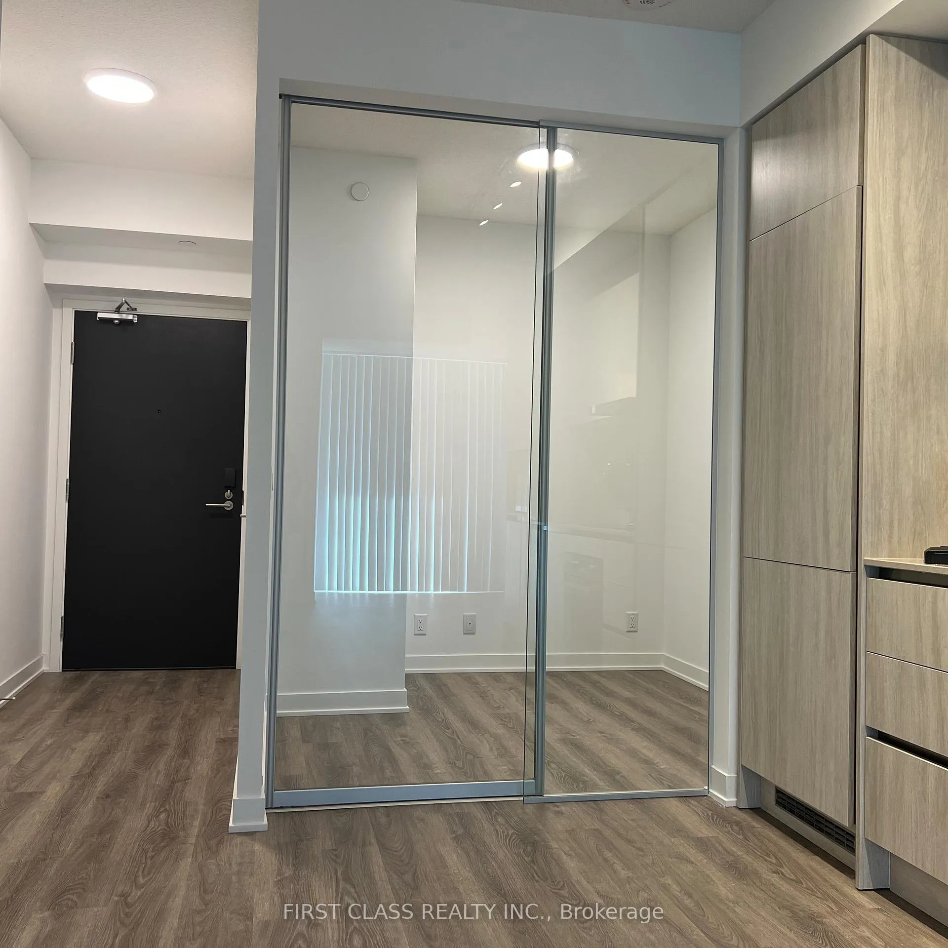 Photo 8 of Unit 1608, 180 Front Street E, Toronto, Moss Park — HOMEH