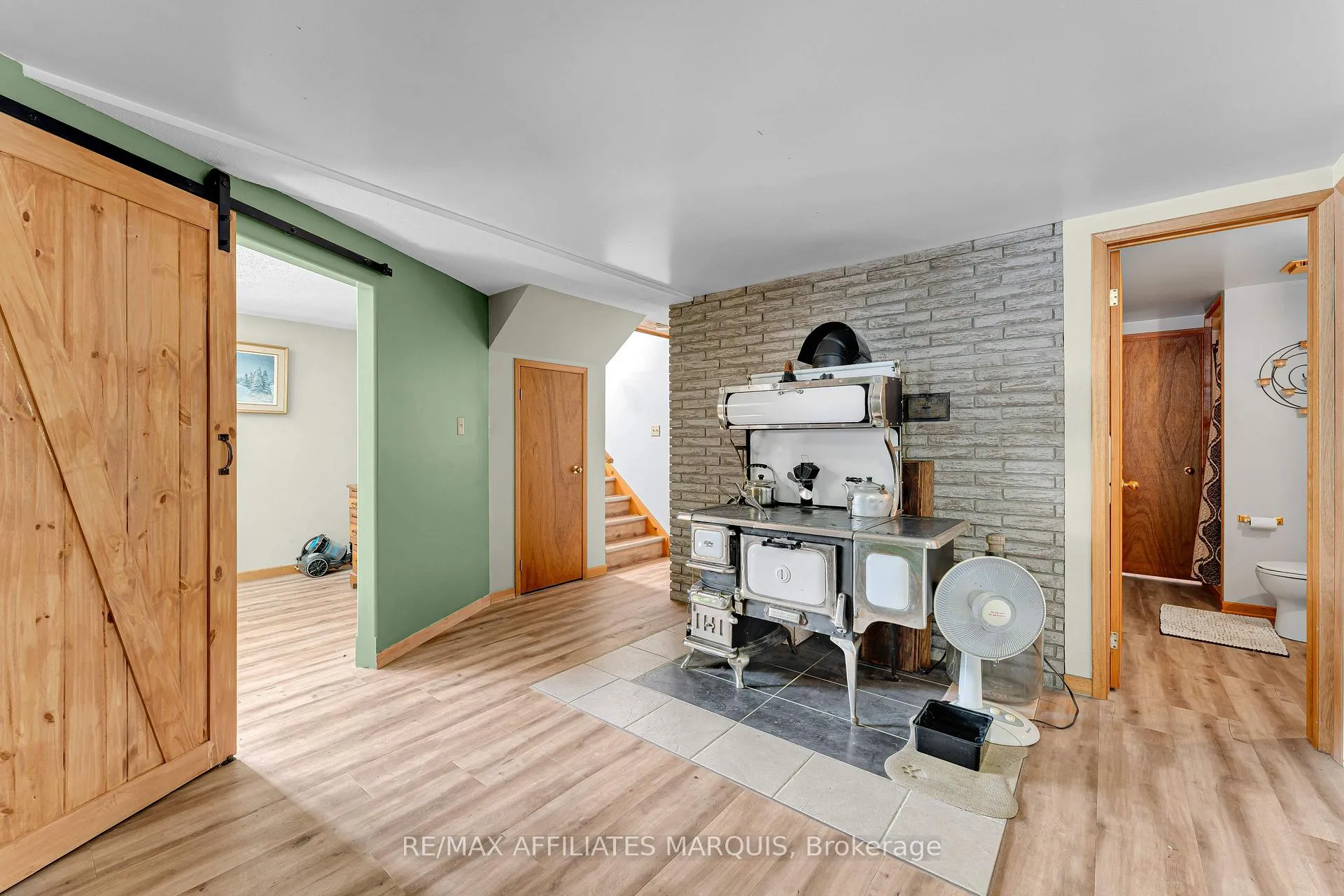 Photo 18 of 15913 509 Road, Frontenac, Frontenac Centre — HOMEH