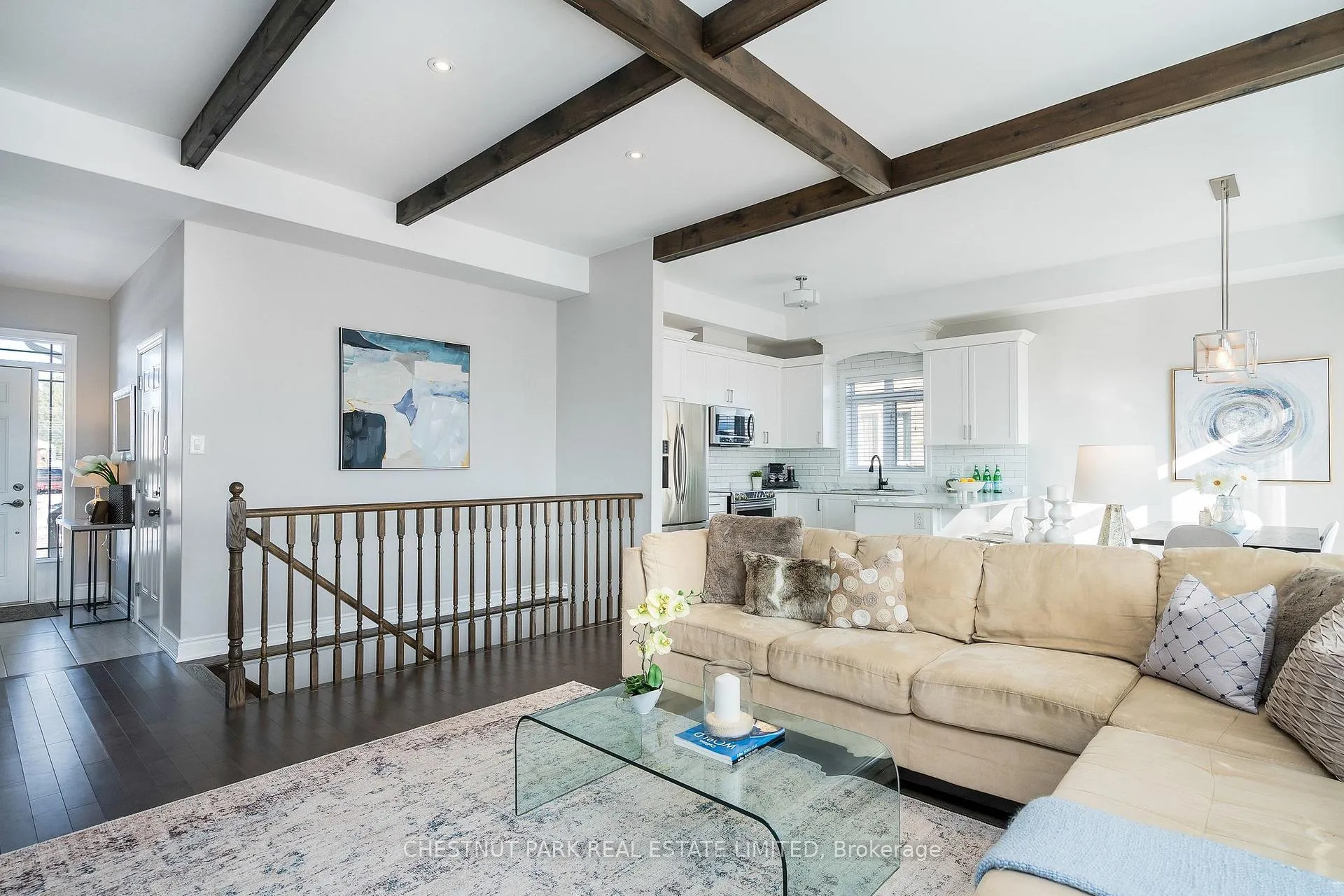 Photo 6 of 15 Patchell Court, Springwater, Elmvale — HOMEH
