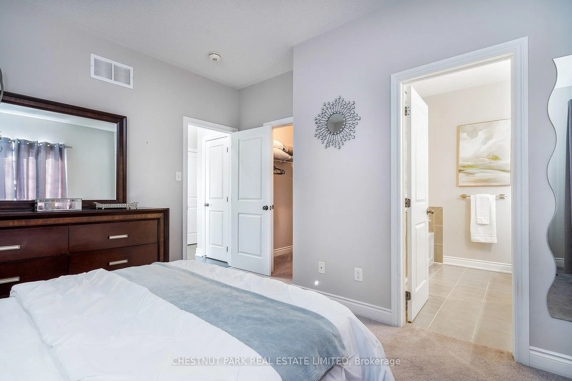 Photo 17 of 15 Patchell Court, Springwater, Elmvale — HOMEH