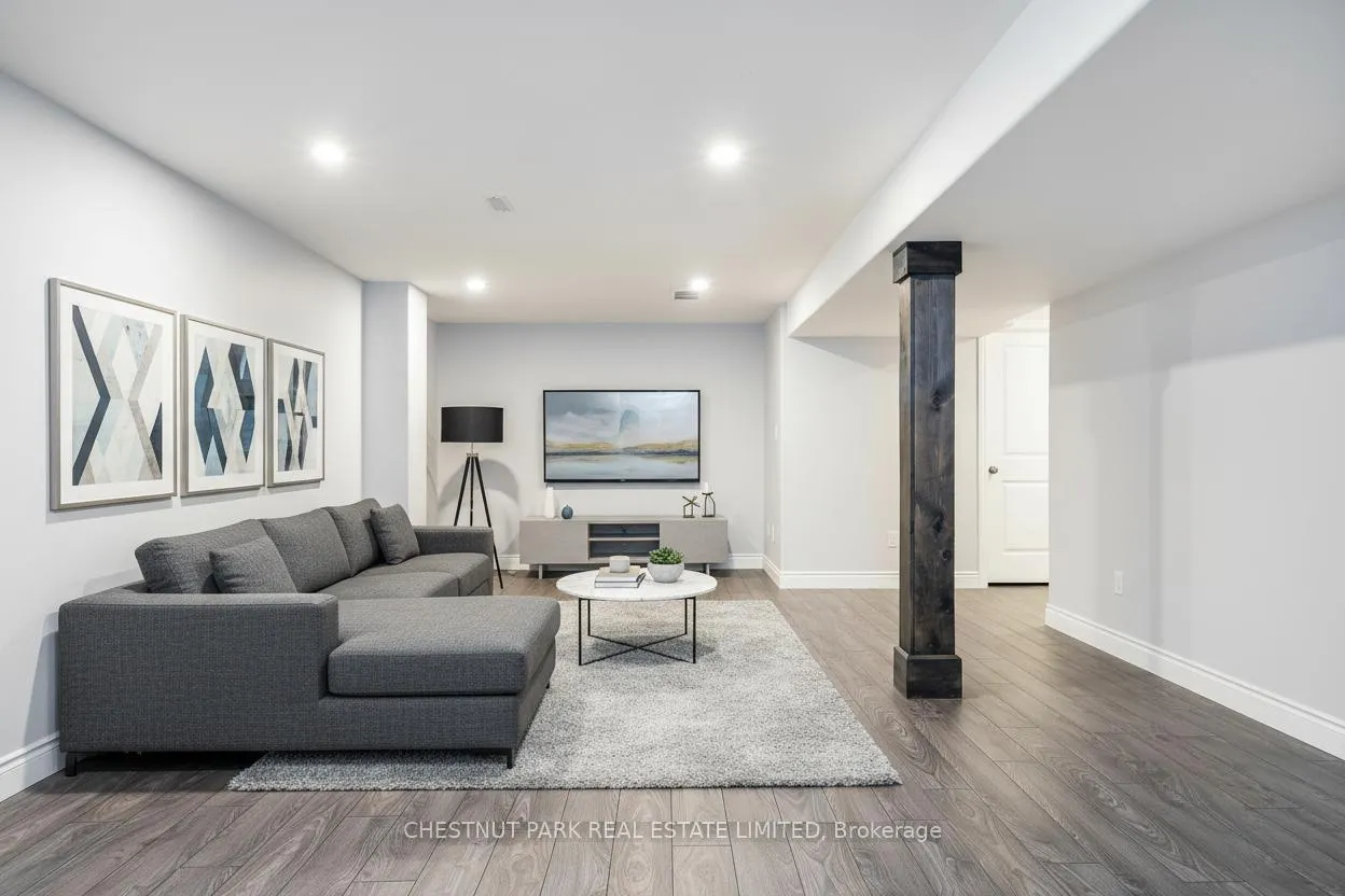 Photo 22 of 15 Patchell Court, Springwater, Elmvale — HOMEH