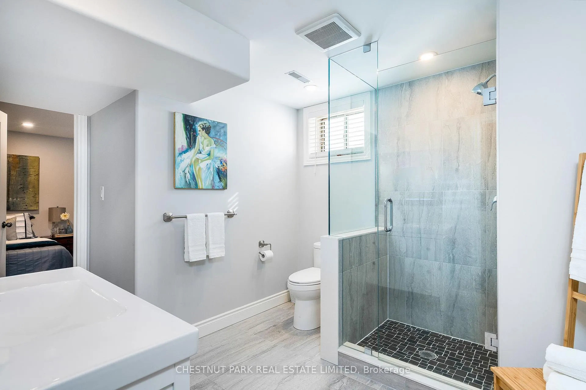 Photo 26 of 15 Patchell Court, Springwater, Elmvale — HOMEH