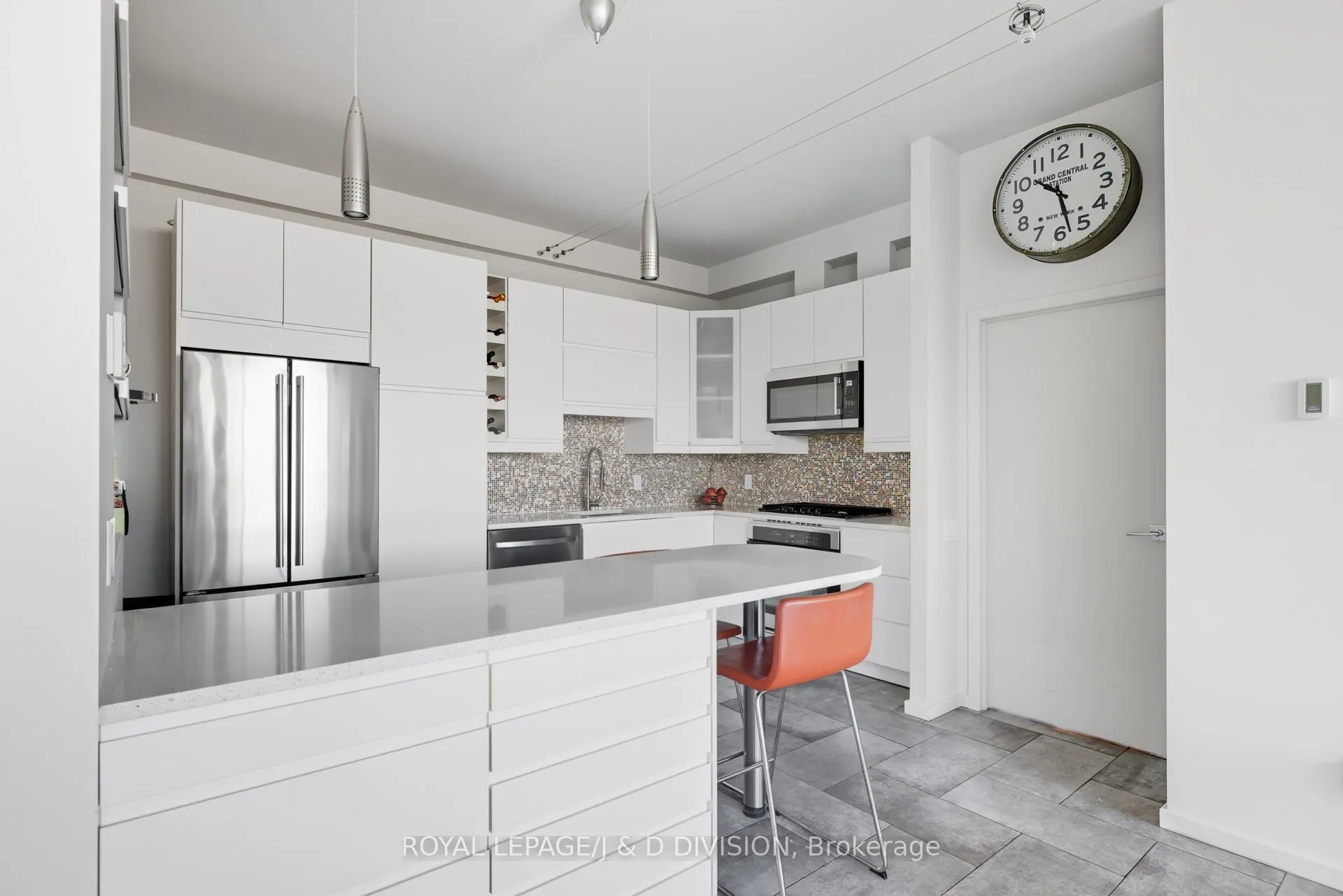 Photo 13 of Unit 610, 160 Baldwin Street, Toronto, Kensington-Chinatown — HOMEH