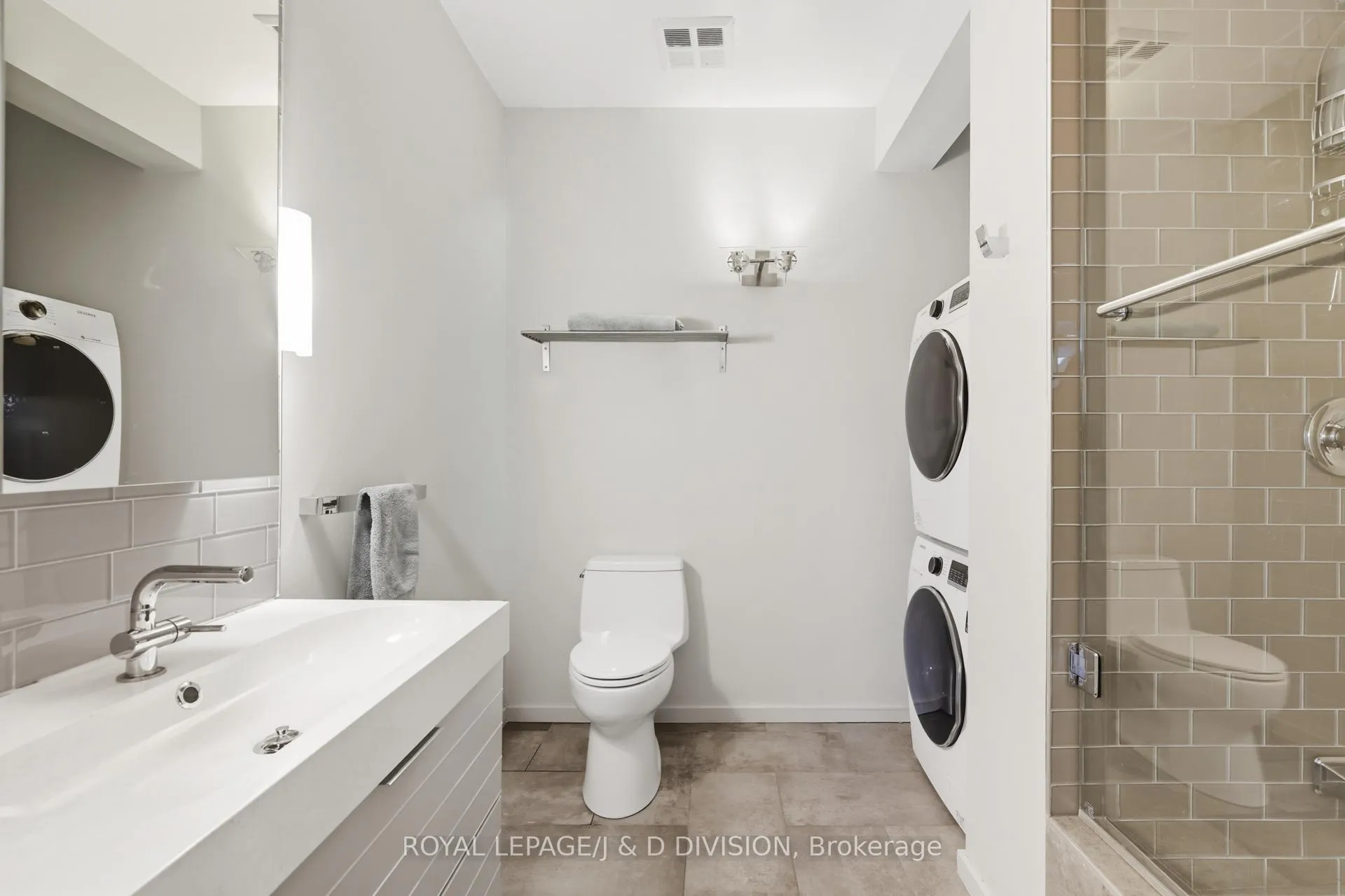 Photo 22 of Unit 610, 160 Baldwin Street, Toronto, Kensington-Chinatown — HOMEH