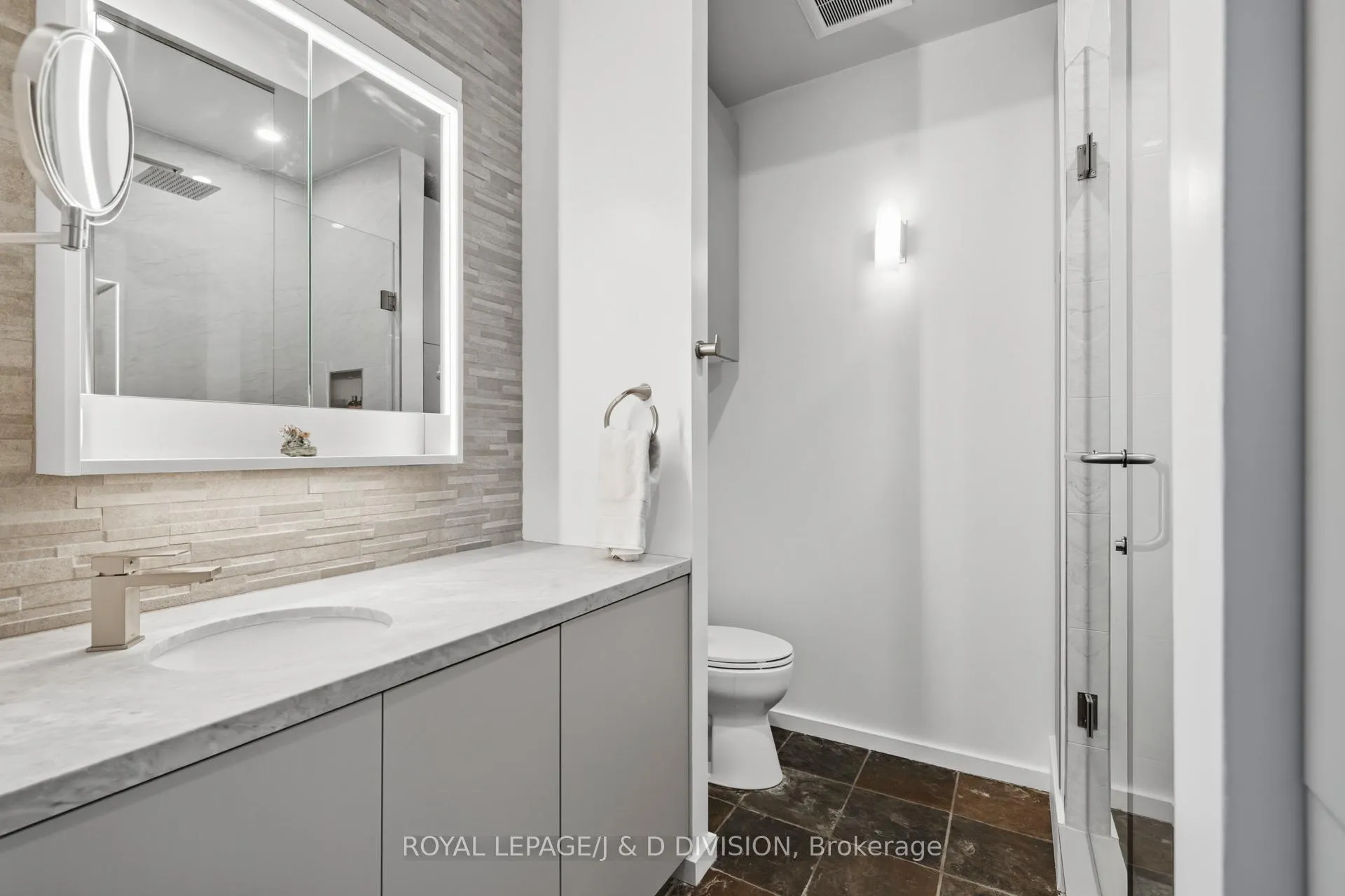 Photo 23 of Unit 610, 160 Baldwin Street, Toronto, Kensington-Chinatown — HOMEH