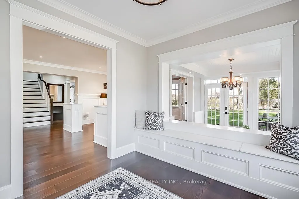 Photo 7 of 1050 Mohawk Road, Burlington, LaSalle — HOMEH