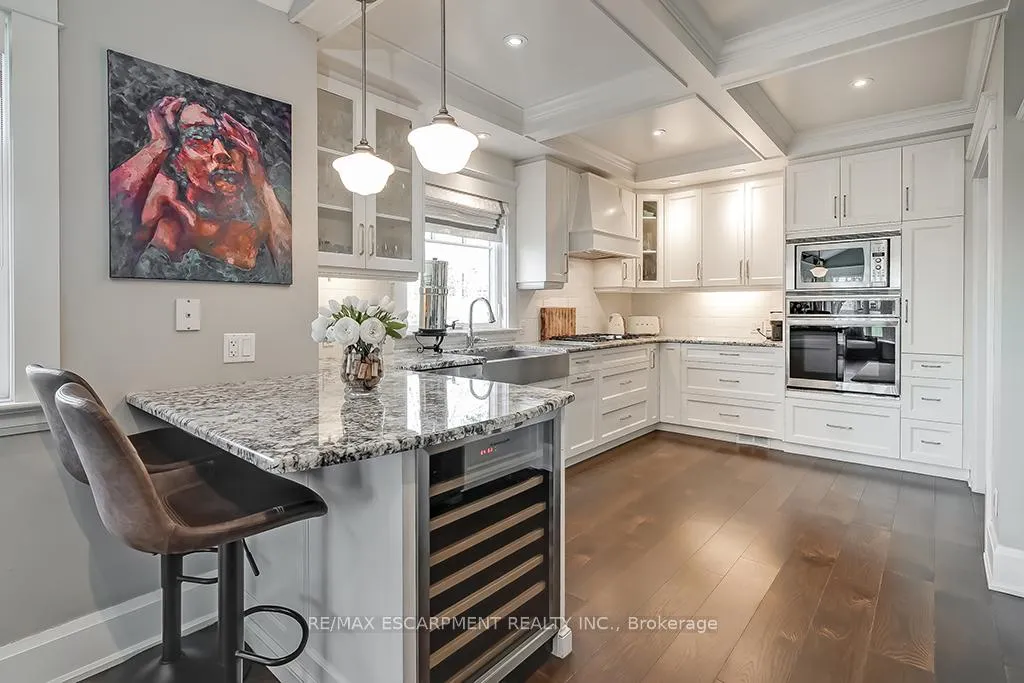 Photo 23 of 1050 Mohawk Road, Burlington, LaSalle — HOMEH