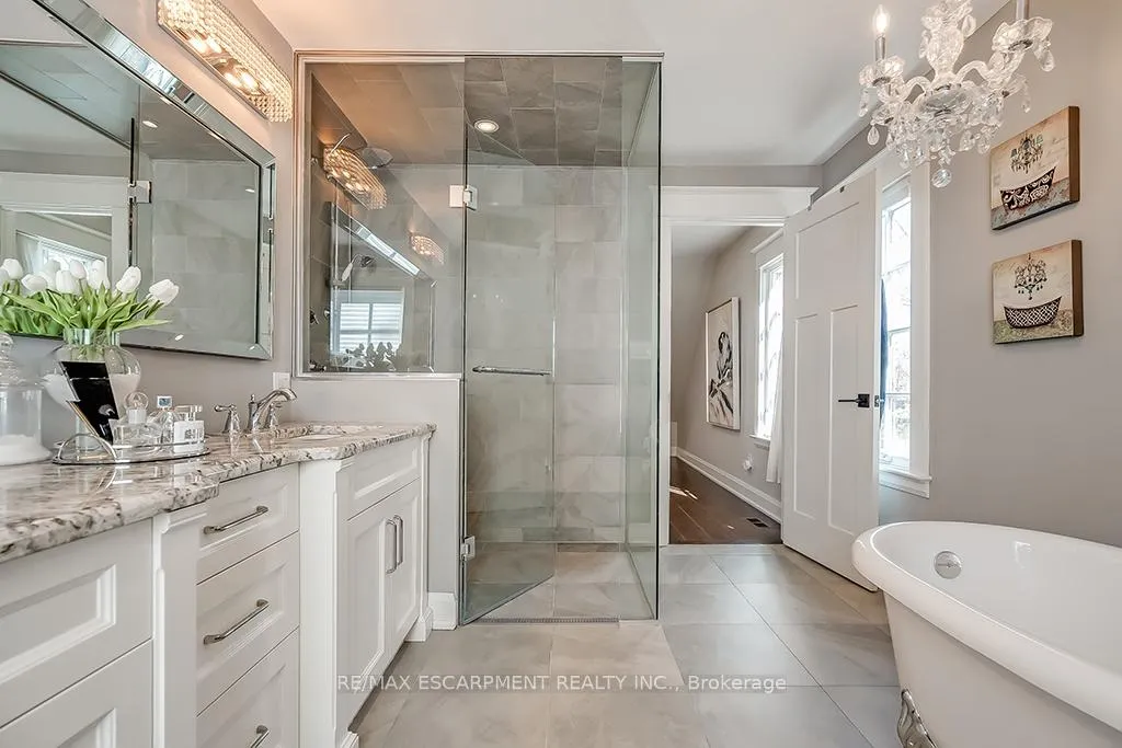 Photo 36 of 1050 Mohawk Road, Burlington, LaSalle — HOMEH