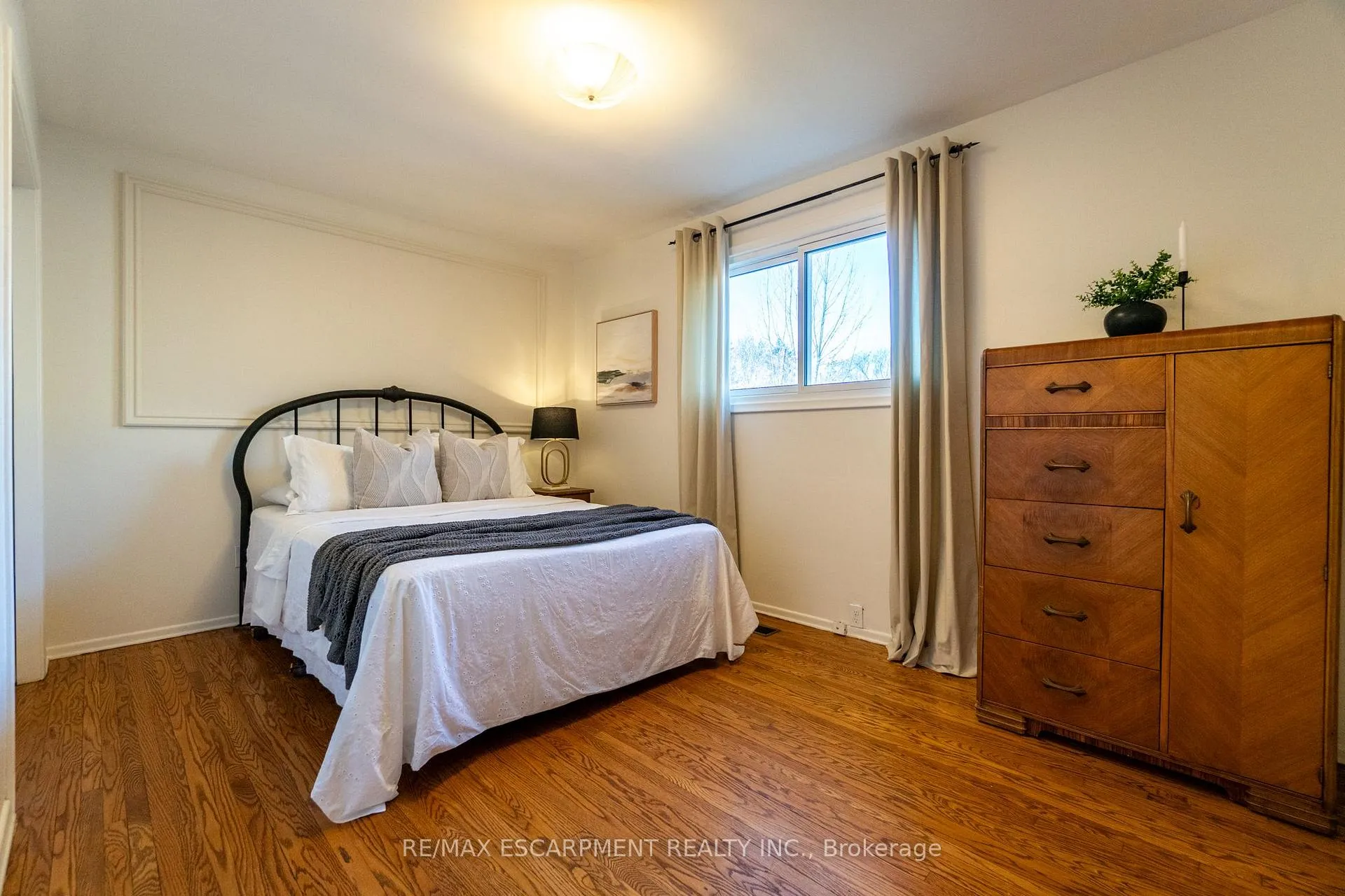 Photo 21 of 9 Ambrose Avenue, Hamilton, Gershome — HOMEH