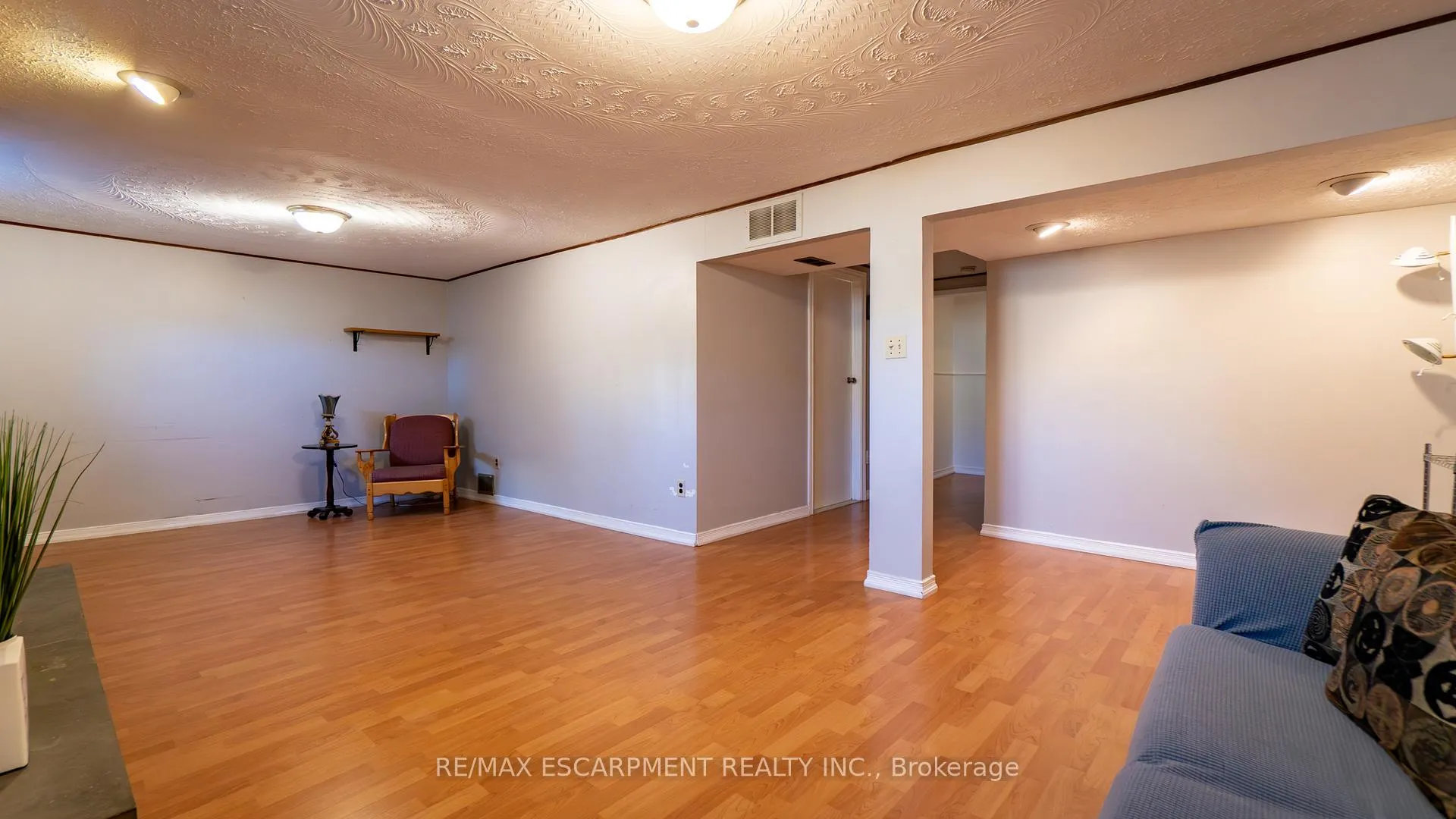 Photo 25 of 9 Ambrose Avenue, Hamilton, Gershome — HOMEH