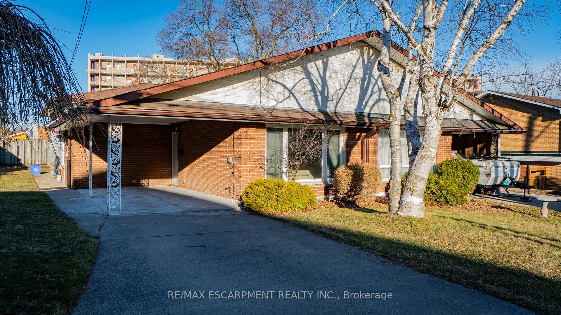 Photo 33 of 9 Ambrose Avenue, Hamilton, Gershome — HOMEH