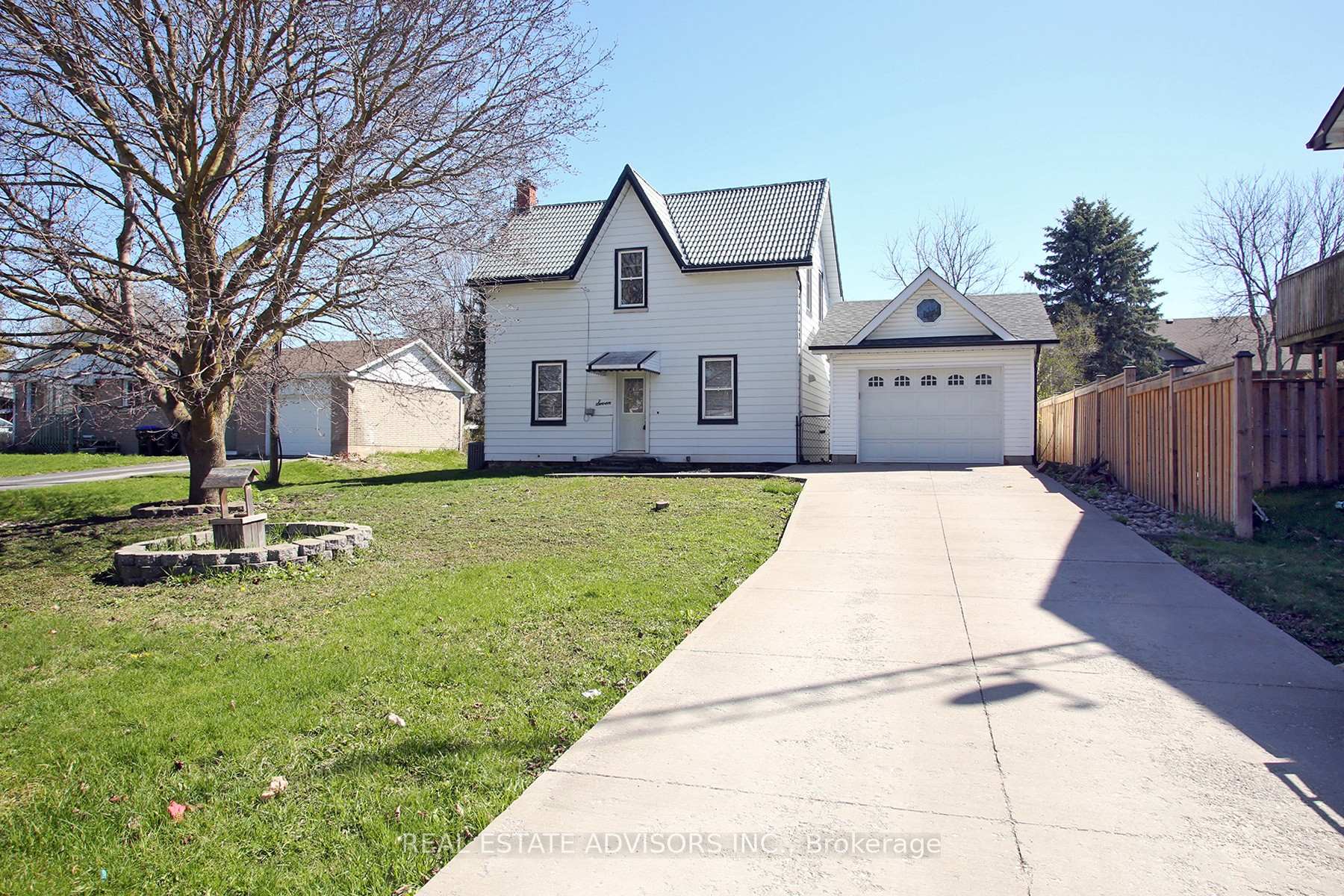 Photo 1 of 7 Elizabeth Street, Innisfil, Cookstown — HOMEH