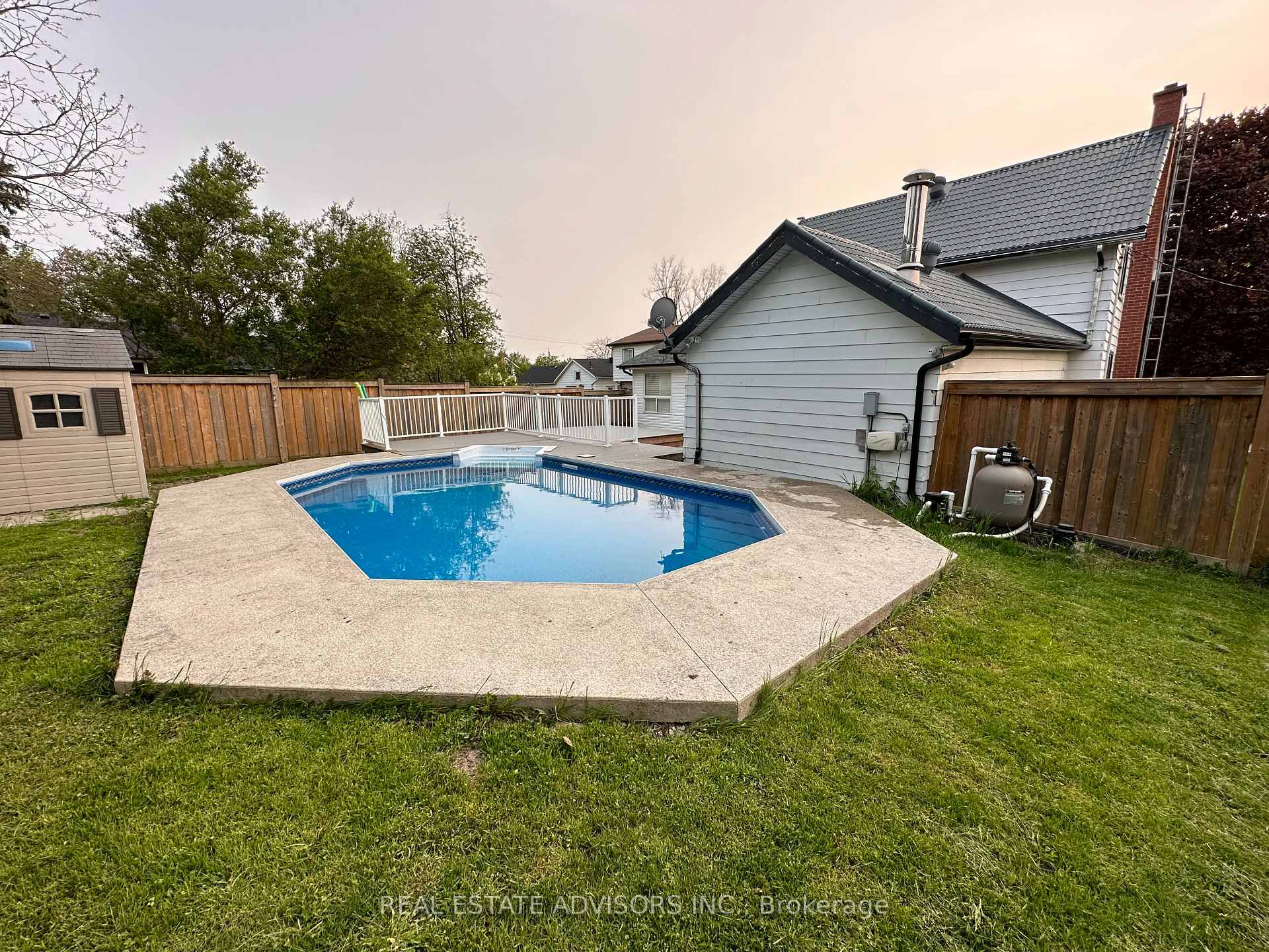Photo 23 of 7 Elizabeth Street, Innisfil, Cookstown — HOMEH