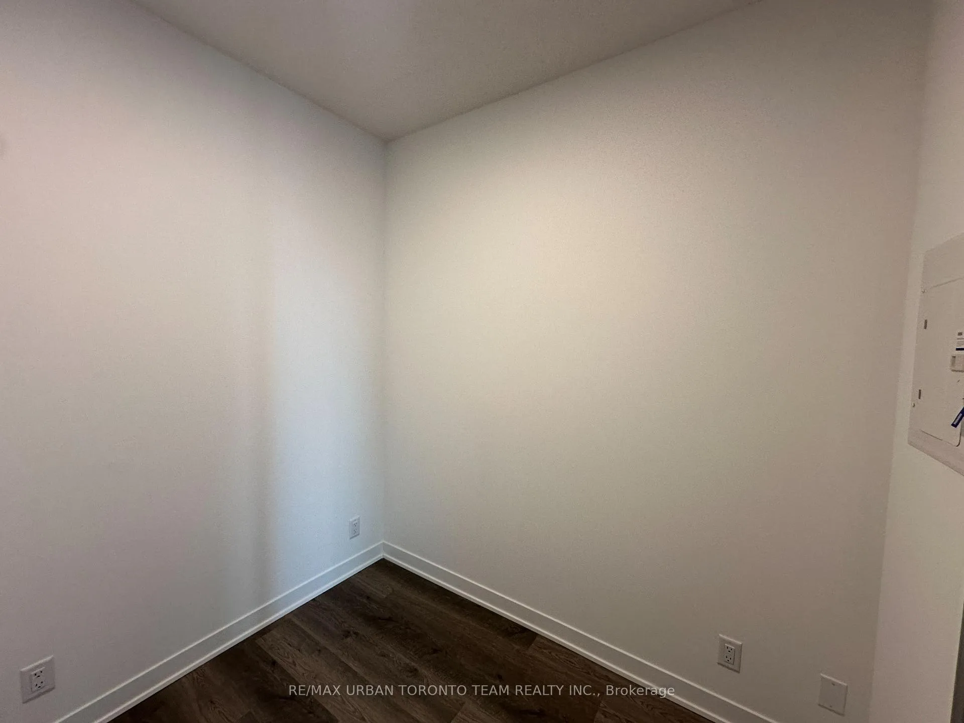 Photo 13 of Unit 2008, 180 Front Street E, Toronto, Moss Park — HOMEH