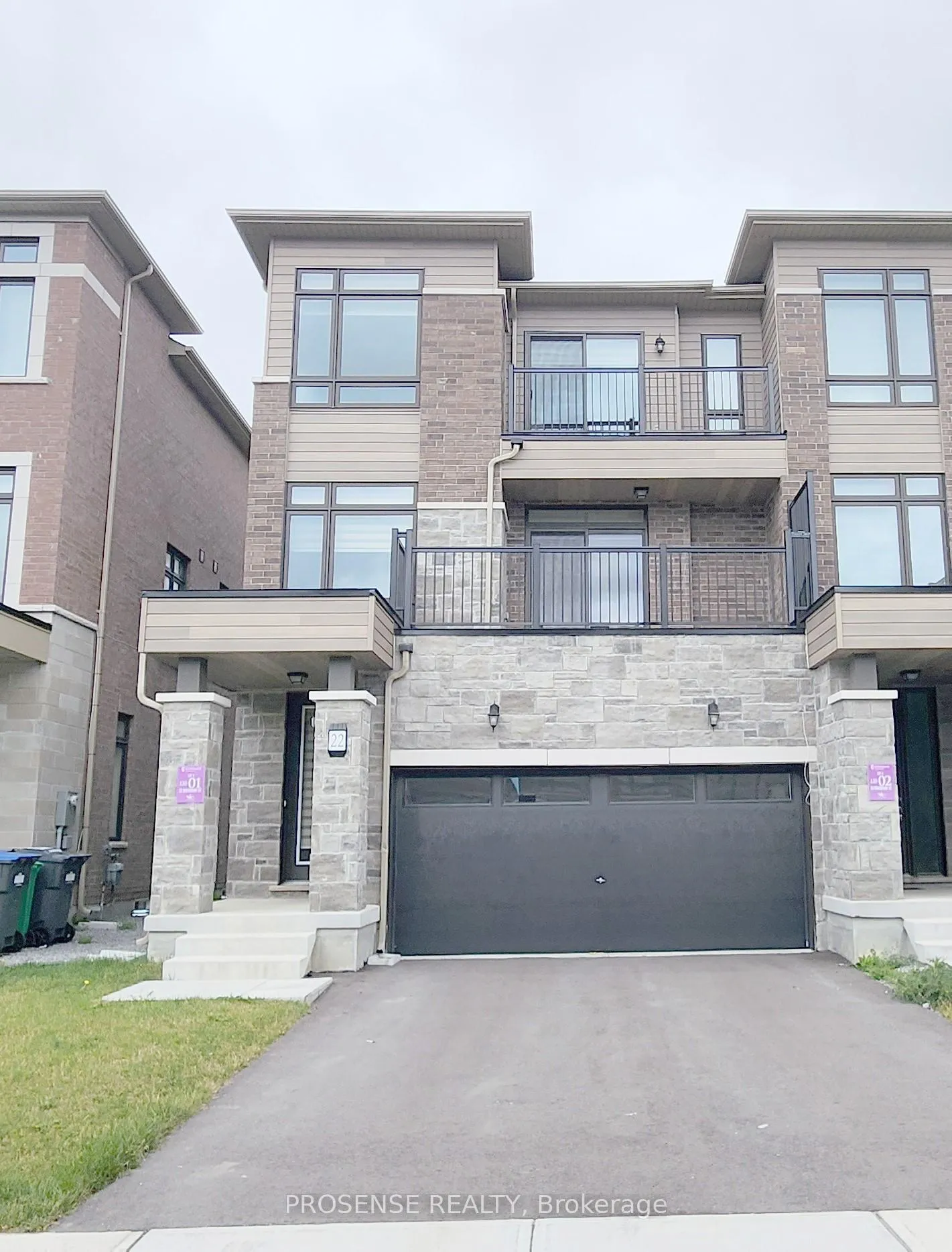 Front of 22 Ravenbury Street