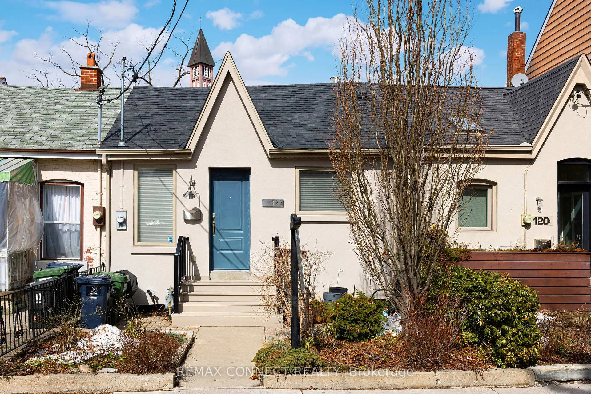 Photo 3 of 122 Robinson Street, Toronto, Trinity-Bellwoods — HOMEH