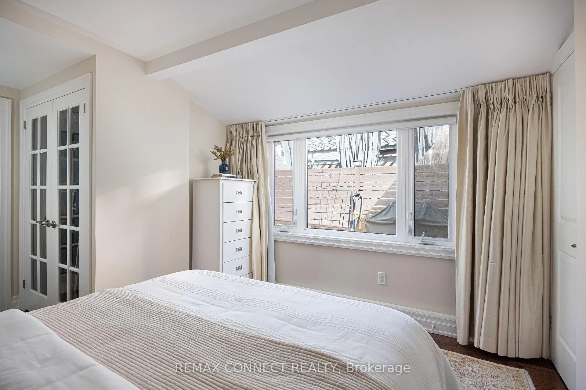 Photo 21 of 122 Robinson Street, Toronto, Trinity-Bellwoods — HOMEH