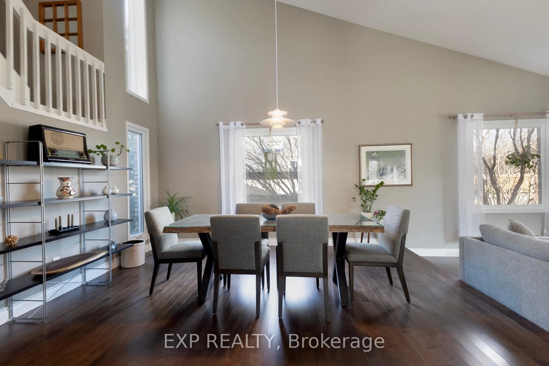 Photo 8 of 109 Parkview Drive, Thames Centre, Dorchester — HOMEH