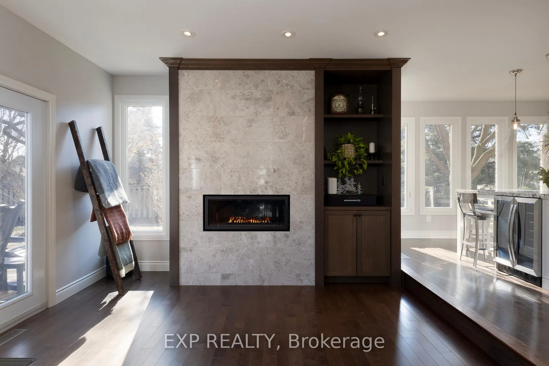 Photo 11 of 109 Parkview Drive, Thames Centre, Dorchester — HOMEH