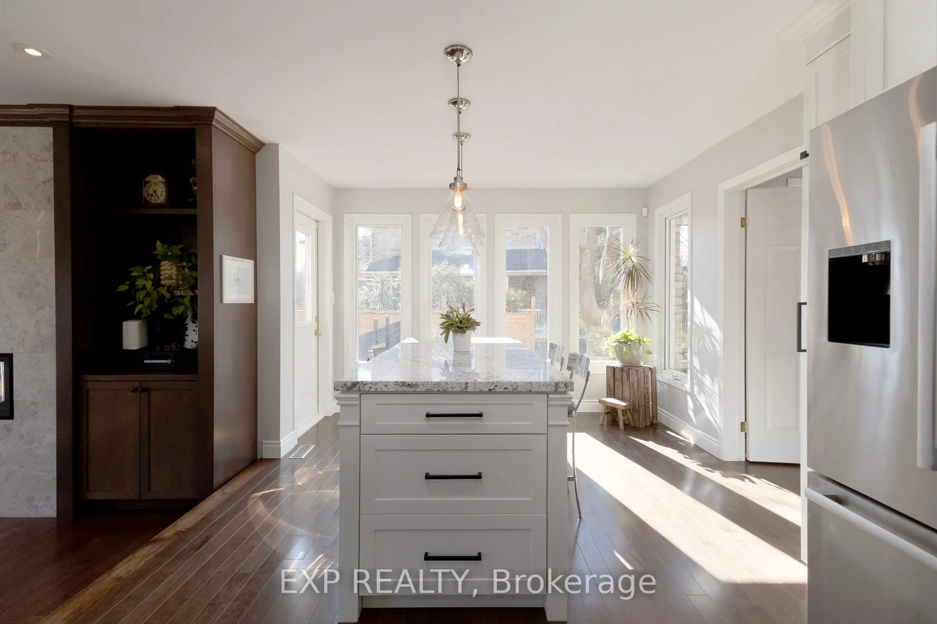 Photo 15 of 109 Parkview Drive, Thames Centre, Dorchester — HOMEH