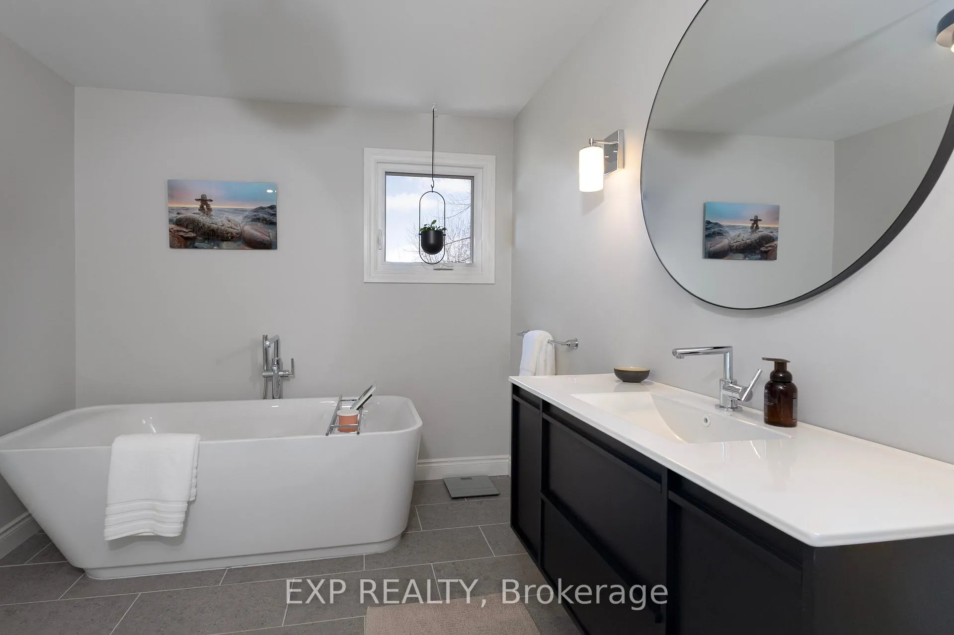 Photo 28 of 109 Parkview Drive, Thames Centre, Dorchester — HOMEH