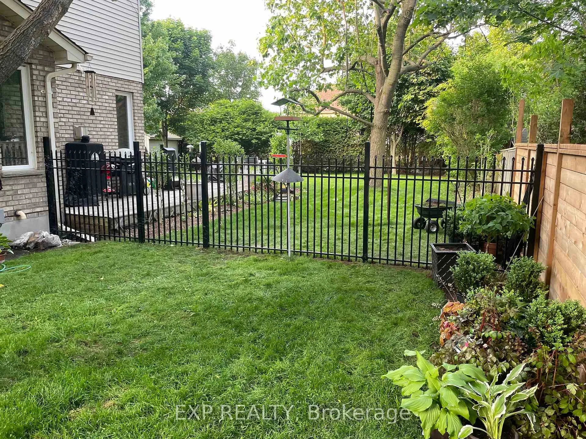 Photo 38 of 109 Parkview Drive, Thames Centre, Dorchester — HOMEH