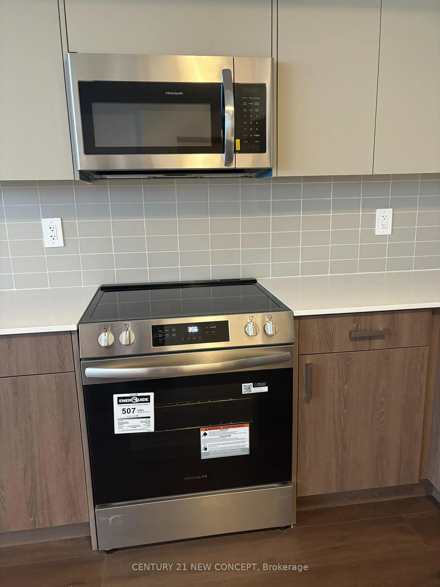 Photo 3 of Unit Basement, 34 Green Gardens Boulevard, Toronto, Rockcliffe-Smythe — HOMEH