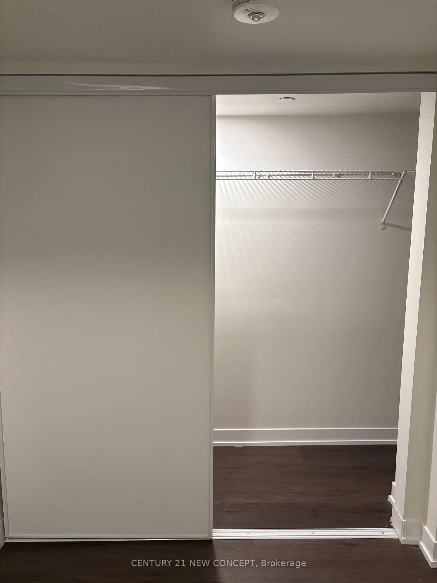 Photo 7 of Unit Basement, 34 Green Gardens Boulevard, Toronto, Rockcliffe-Smythe — HOMEH