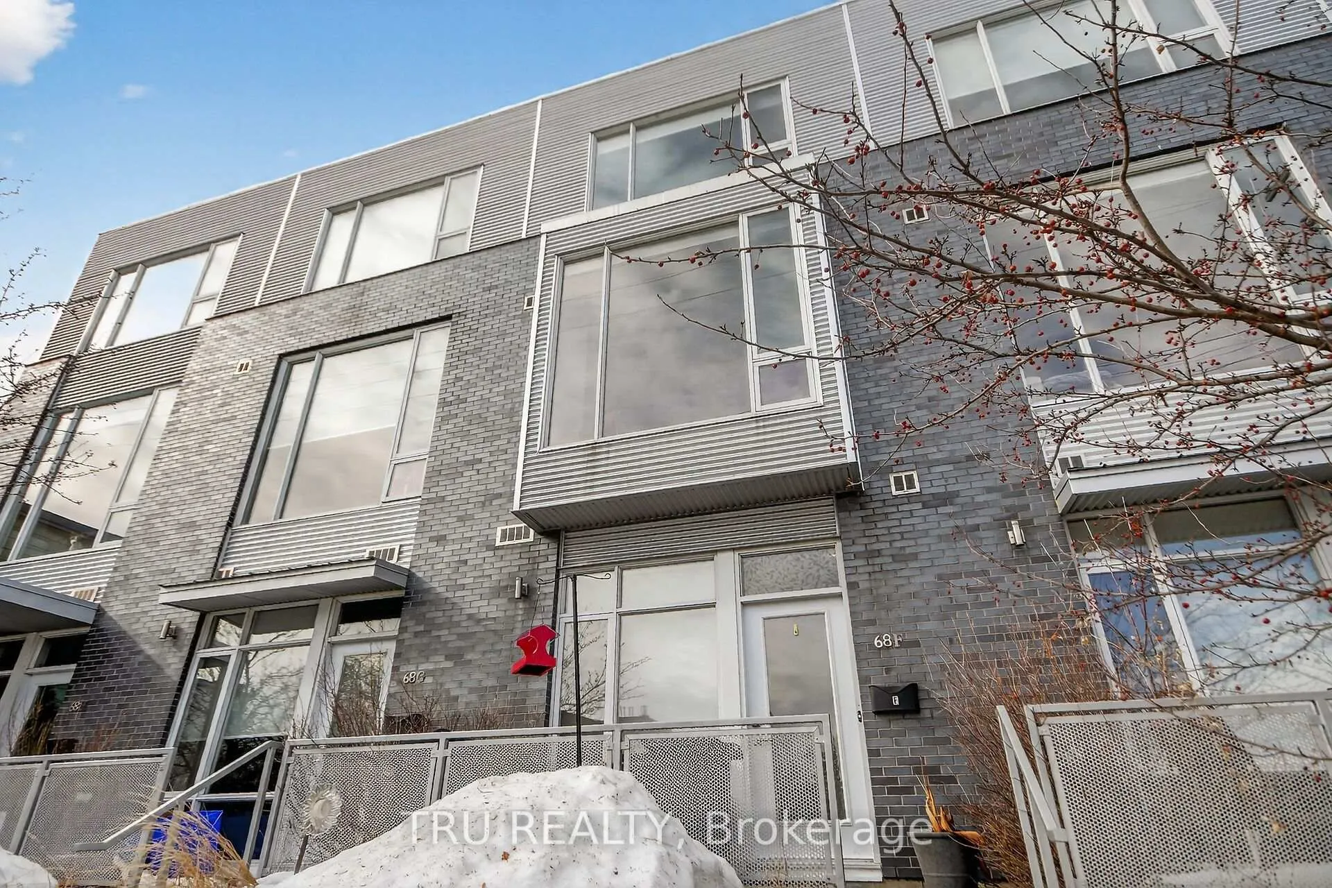 Photo 1 of 68 Stonehurst Avenue, Ottawa, Mechanicsville — HOMEH