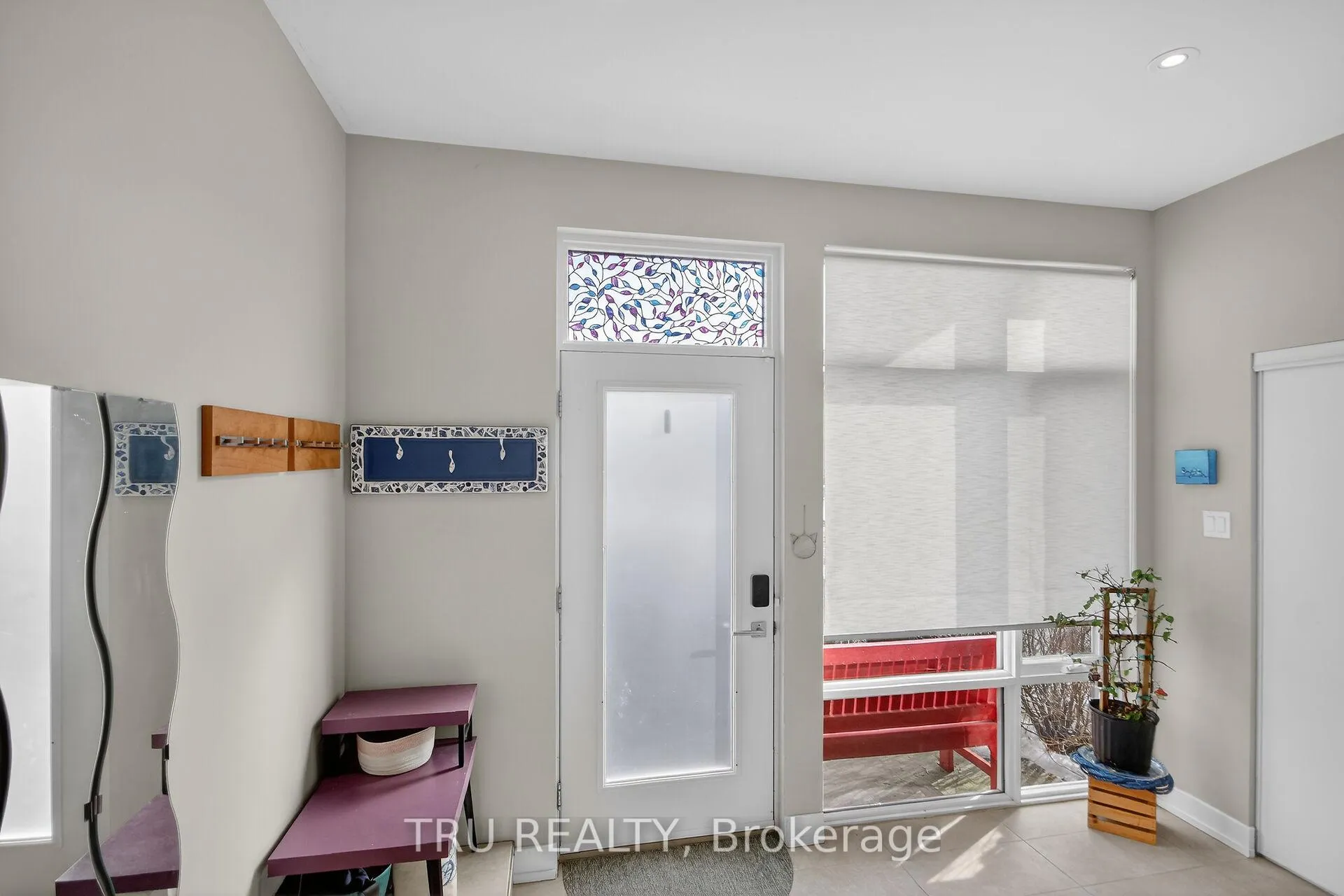 Photo 4 of 68 Stonehurst Avenue, Ottawa, Mechanicsville — HOMEH