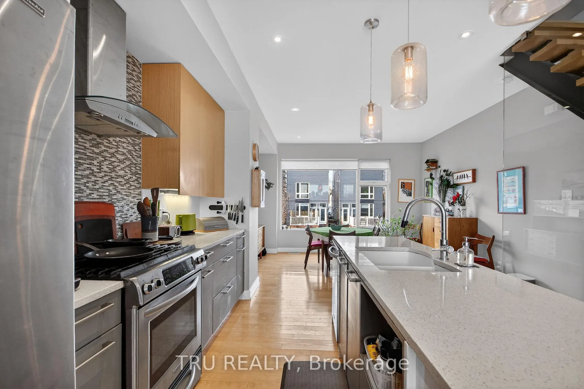 Photo 14 of 68 Stonehurst Avenue, Ottawa, Mechanicsville — HOMEH