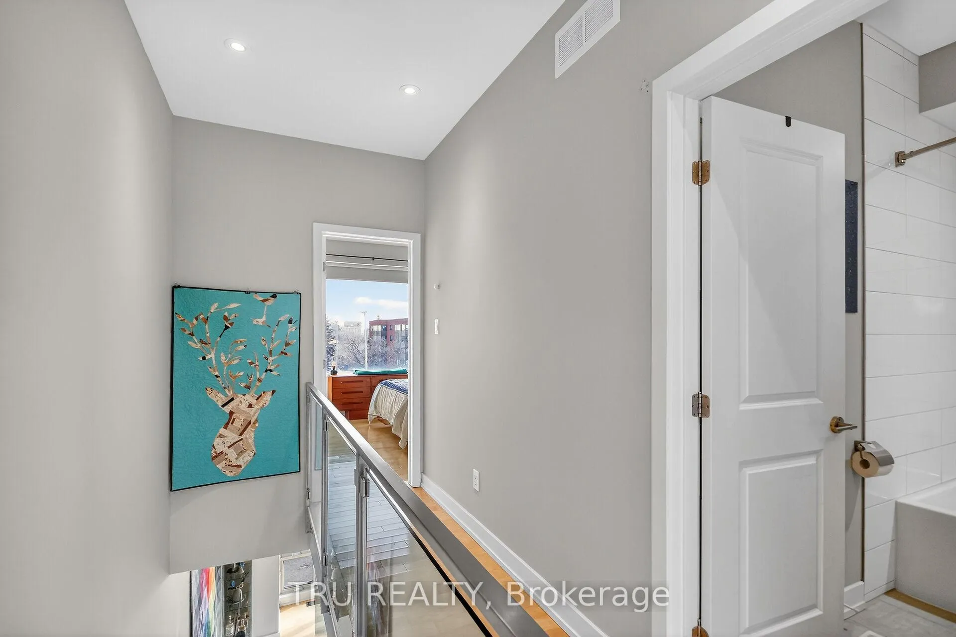 Photo 23 of 68 Stonehurst Avenue, Ottawa, Mechanicsville — HOMEH