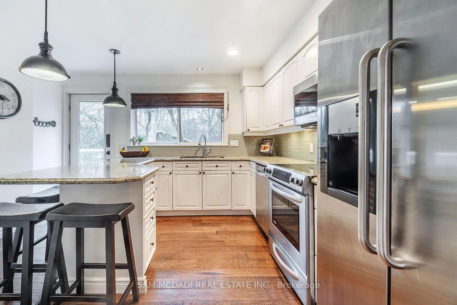 Photo 10 of 388 Ash Road, Oakville, Morrison — HOMEH