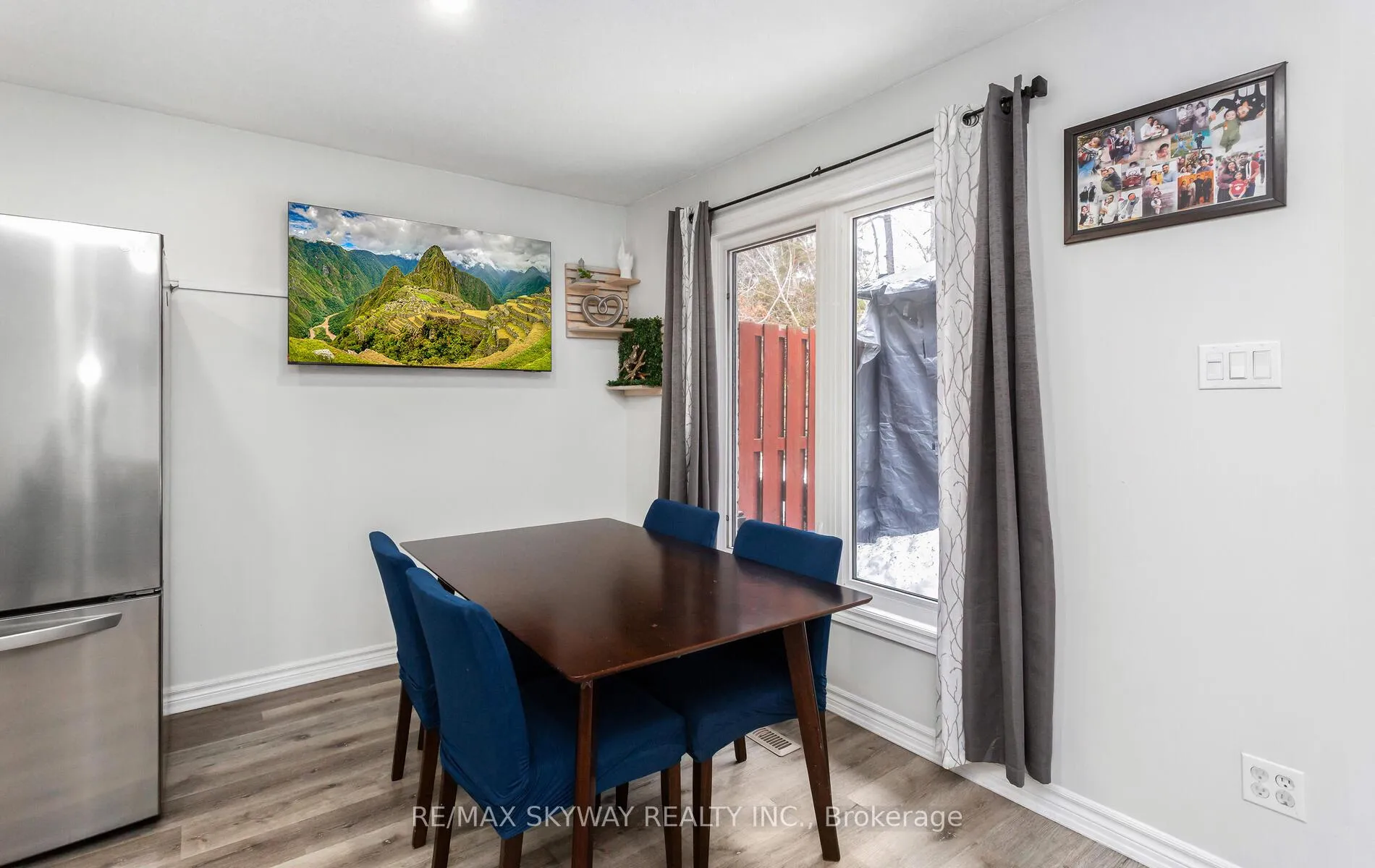 Photo 36 of 16 Bankside Drive, Kitchener, Highland West — HOMEH