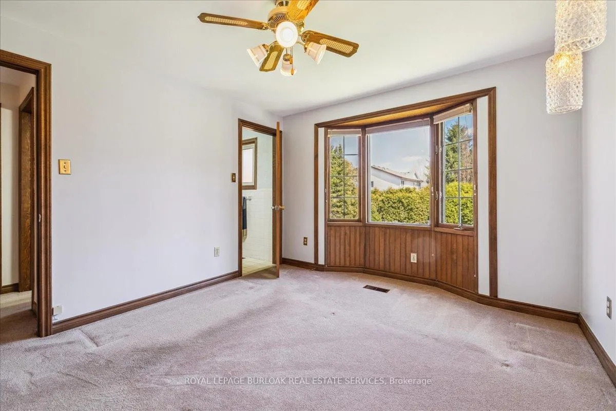 Photo 12 of 1 Westview Crescent, Hamilton, Waterdown — HOMEH