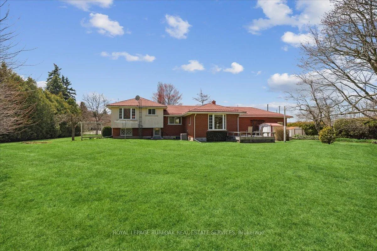 Photo 23 of 1 Westview Crescent, Hamilton, Waterdown — HOMEH