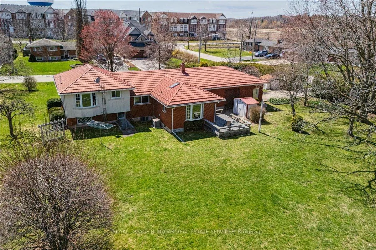 Photo 26 of 1 Westview Crescent, Hamilton, Waterdown — HOMEH