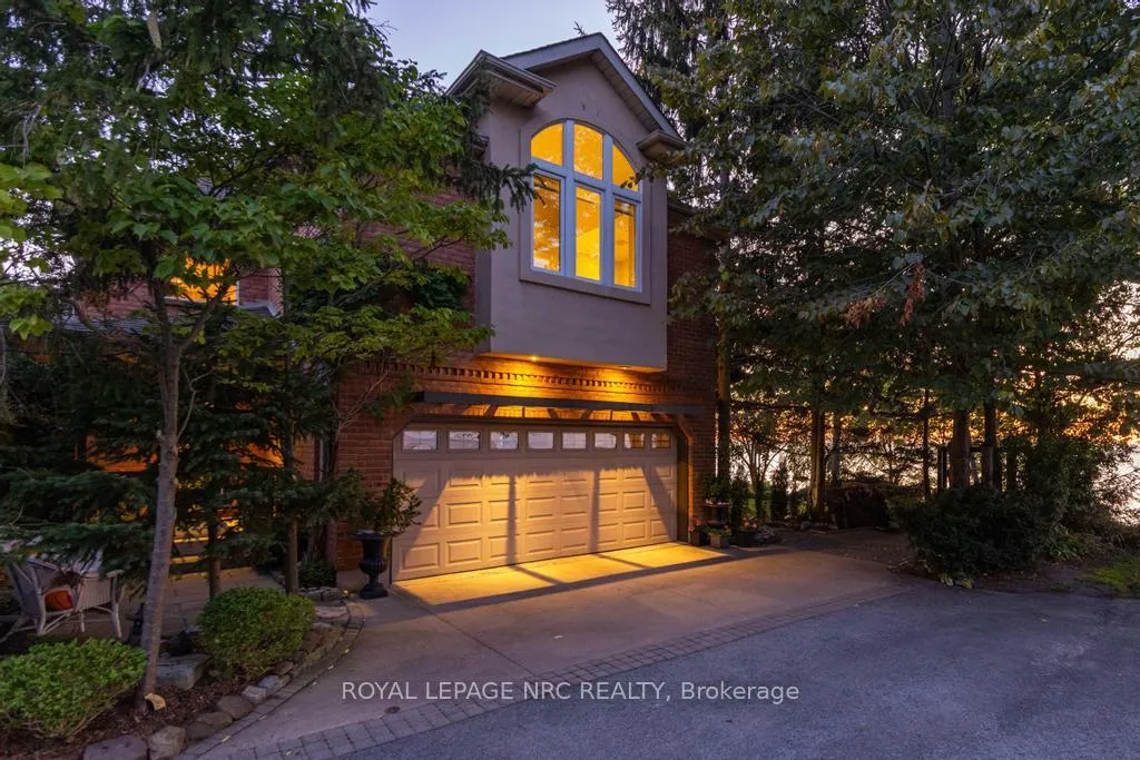 Photo 2 of 11 Abbey Avenue, St. Catharines, Port Dalhousie — HOMEH