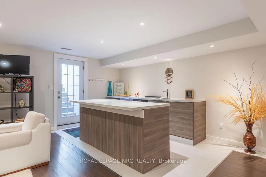 Photo 32 of 11 Abbey Avenue, St. Catharines, Port Dalhousie — HOMEH