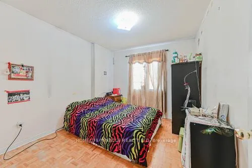 Photo 23 of 79 Billingsley Crescent, Markham, Cedarwood — HOMEH