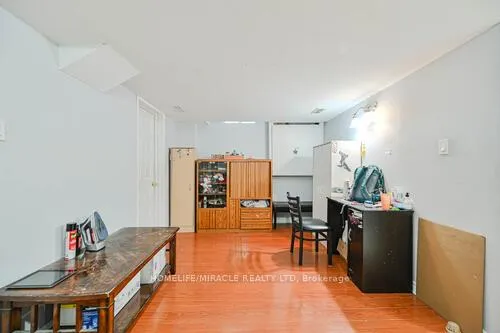 Photo 39 of 79 Billingsley Crescent, Markham, Cedarwood — HOMEH