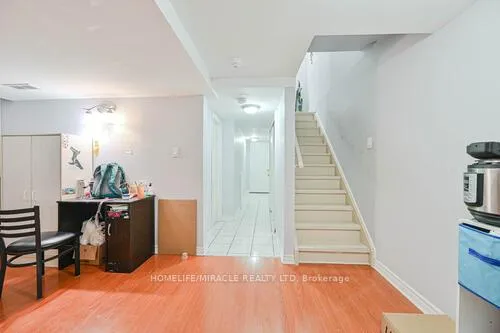 Photo 41 of 79 Billingsley Crescent, Markham, Cedarwood — HOMEH